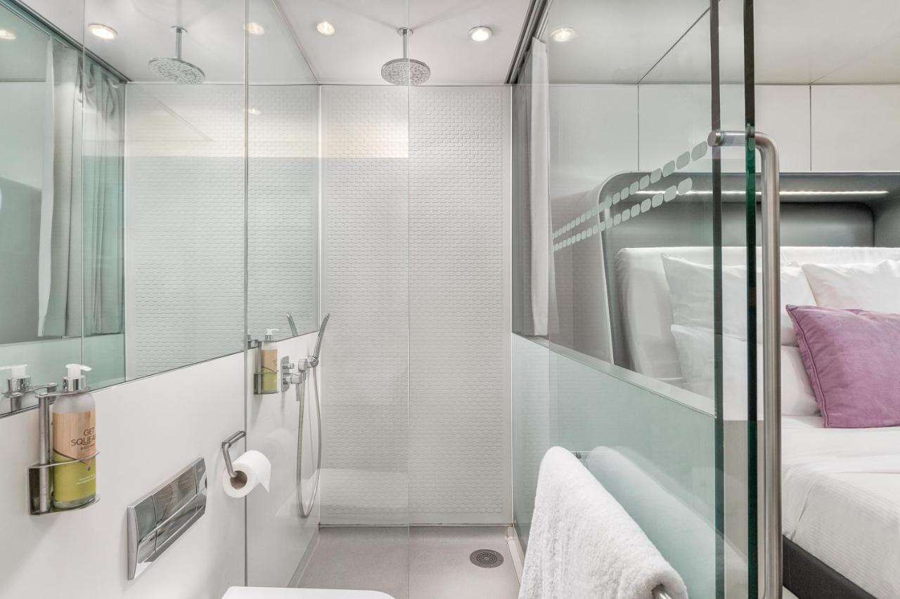 Yotelair London Heathrow Airport Hillingdon Ngoại thất bức ảnh